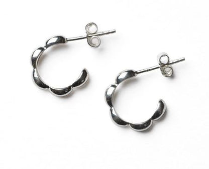 739 DER E536 Southern Gates Sterling Silver Small Rice Bead Hoop Earrings 0