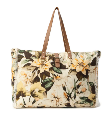 Lovely Florals Weekender Bag in Off White