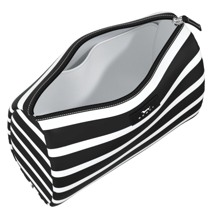 Scout Packin' Heat - Summer FriYay