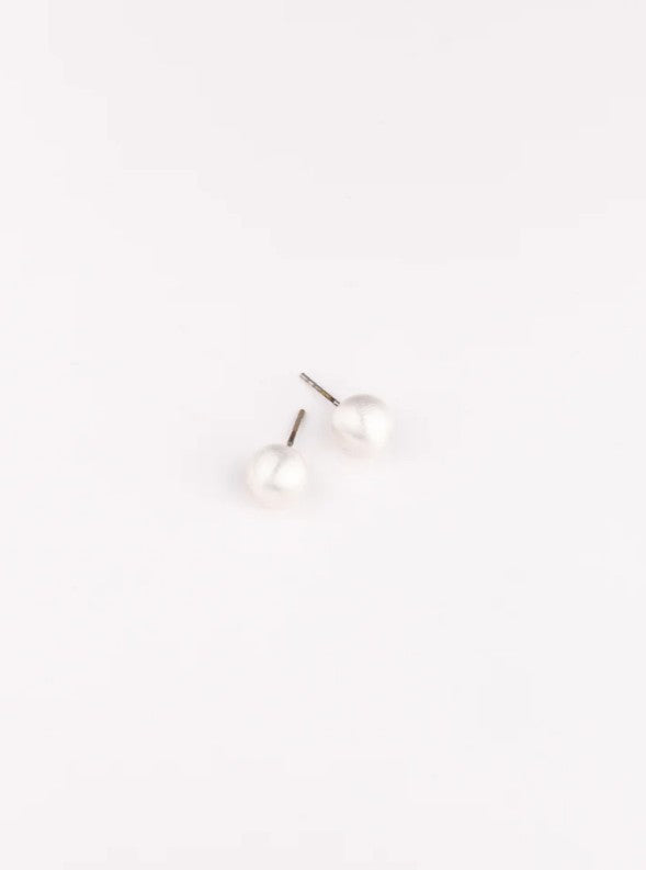 Michelle McDowell Medium Grenada Earrings in Brushed Silver