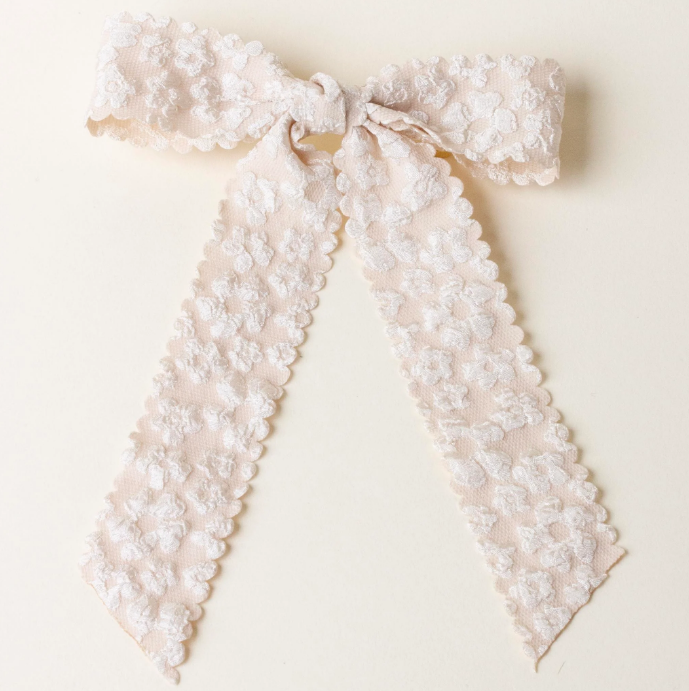 Champagne Flower Scallop Hair Bow