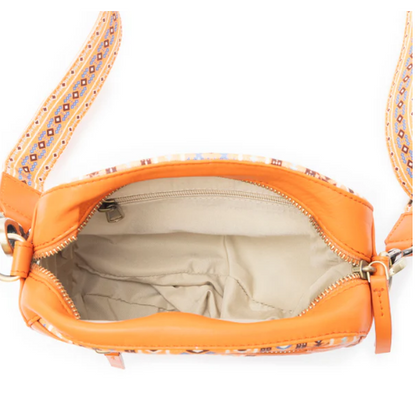 Pueblo Pointe Crossbody Bag in Red