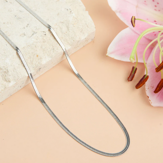 Narelle Waterproof Snake Chain Necklace in Silver