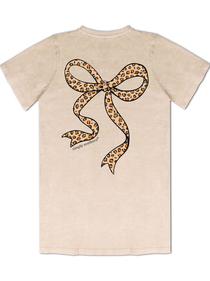 Simply Southern Leo Bow Short Sleeve T-Shirt