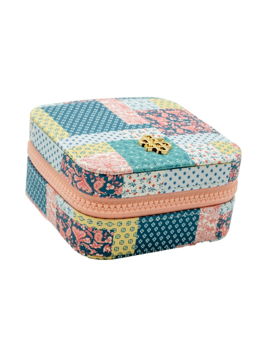 Simply Southern Jewelry Case - Quilted Pattern