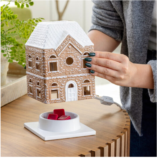 Gingerbread House Canopy Fragrance Warmer