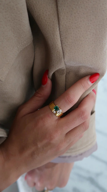 Chansutt Pearls The Emerald Ring 18k Plated Stainless Steel Water Resistant