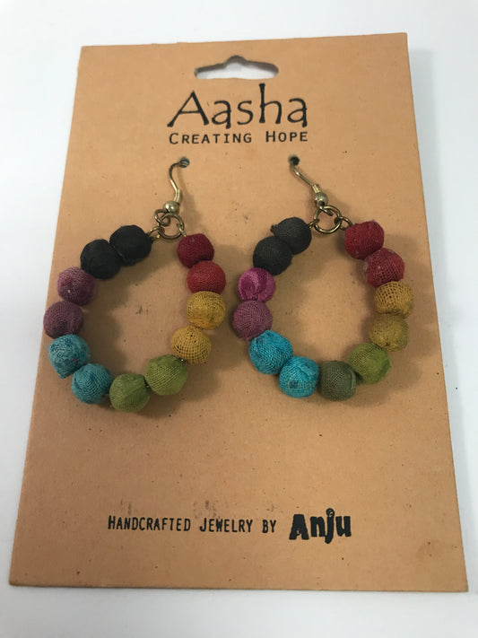 E5055 Aasha Earrings Circle with Beads