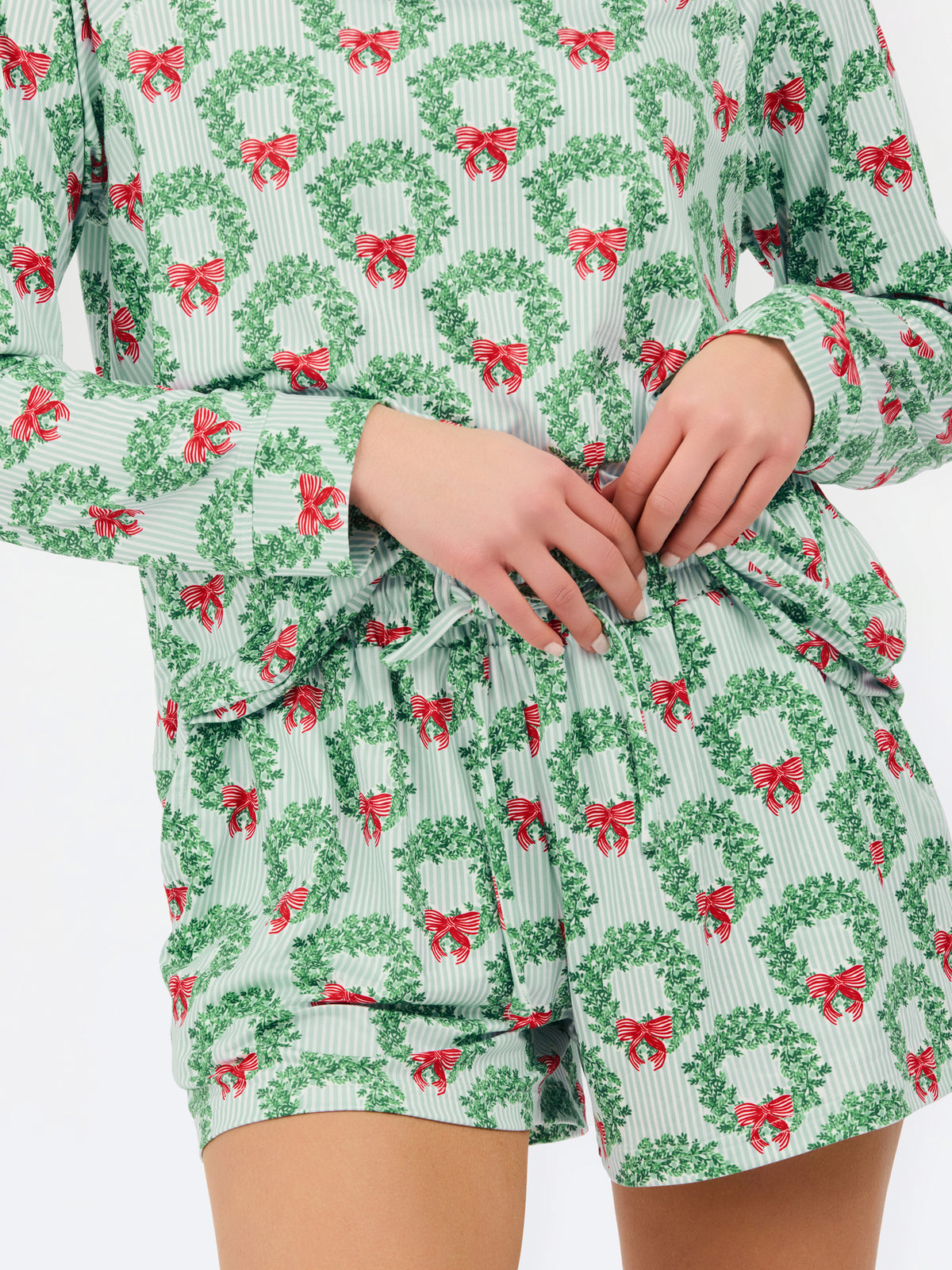 77228 Mary Square Women's Annie Long Sleeve/Short Pajama Set Wreath & Ribbon 0