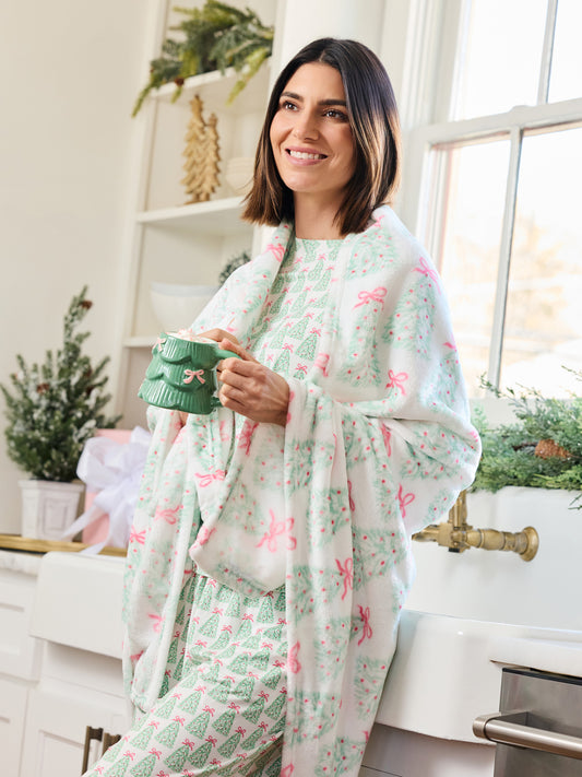 77662 Mary Square Blanket Rosy Woodlands 0