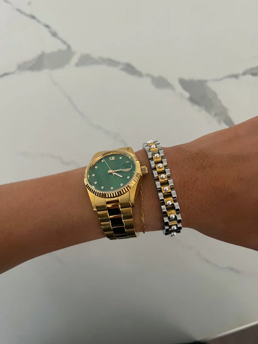 400025 Chansutt Pearls Pearl Two Tone Watch Band Bracelet Water Resistant 18k Plated Stainless Steel 7.1 inches