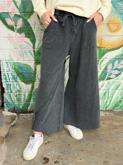 EB40128 Easel Black Washed Terry Knit Wide Leg Ginny Pant