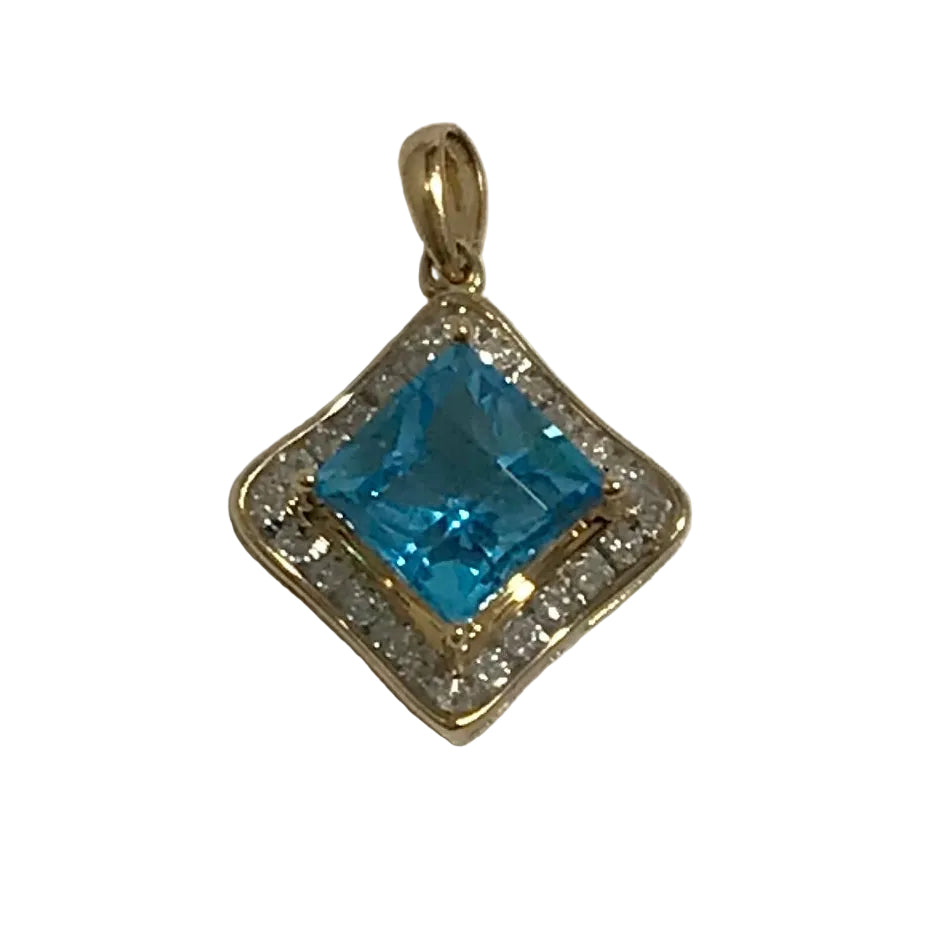U 35891 10K Yellow Gold Lt Blue/Clear Stone Pendant