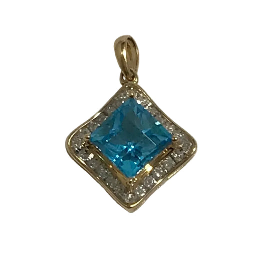 U 35891 10K Yellow Gold Lt Blue/Clear Stone Pendant
