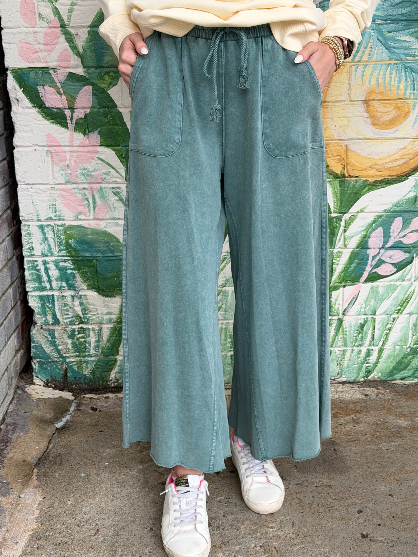 EB40128 Easel Faded Teal Wash Terry Ginny Pant