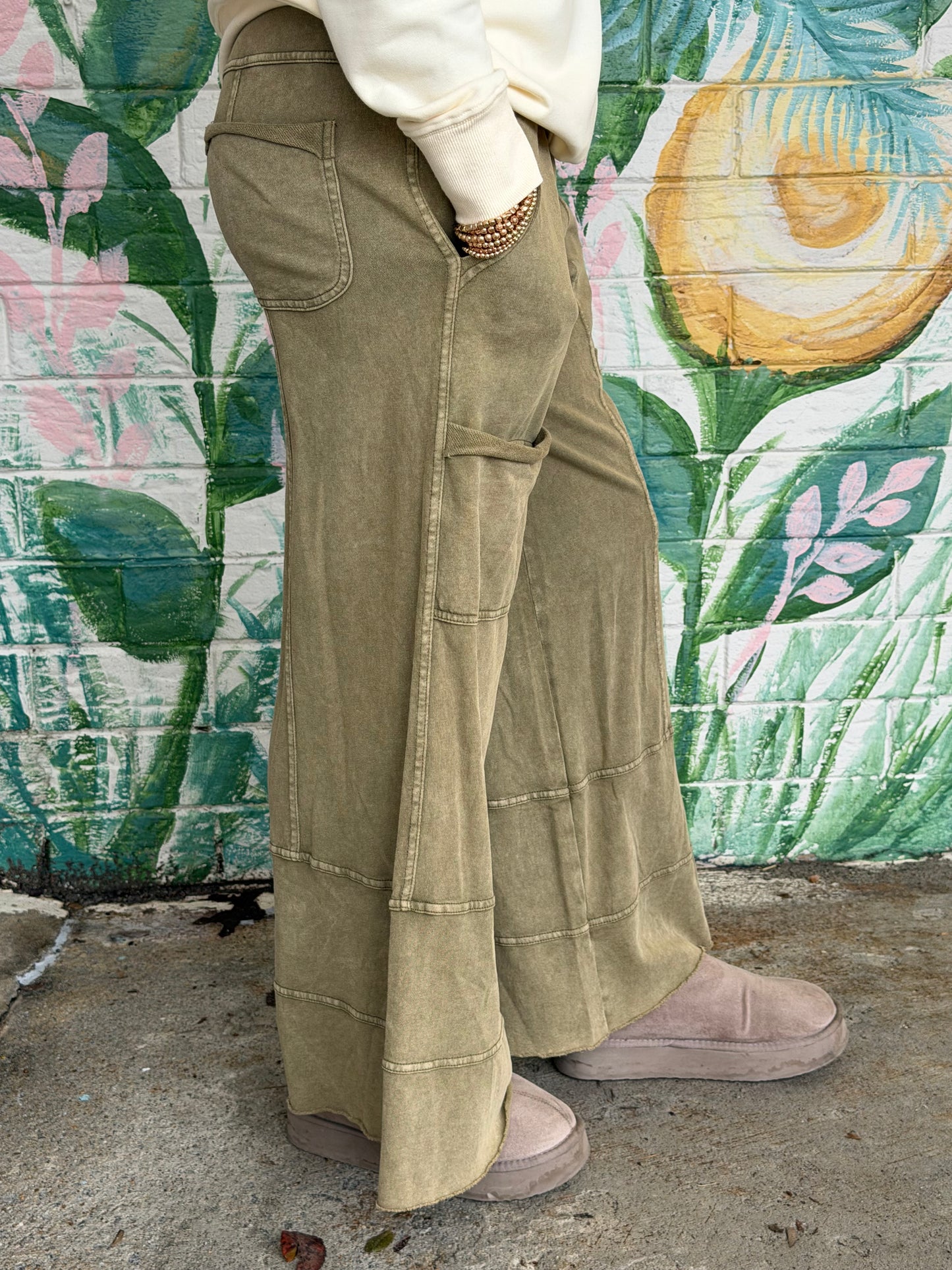 EB41308 Easel Faded Olive Trendy Tales Wide Leg Pants