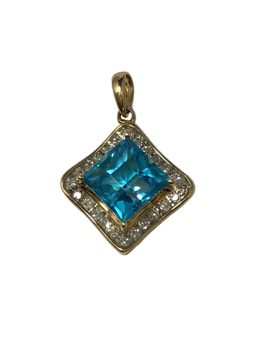 U 35891 10K Yellow Gold 1/4CTTW Pendant