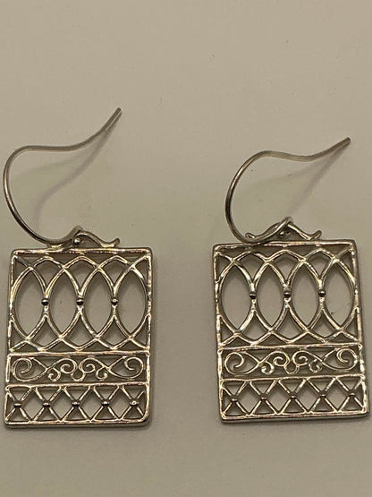 740 DER P916 Southern Gates Sterling Silver Earrings 0