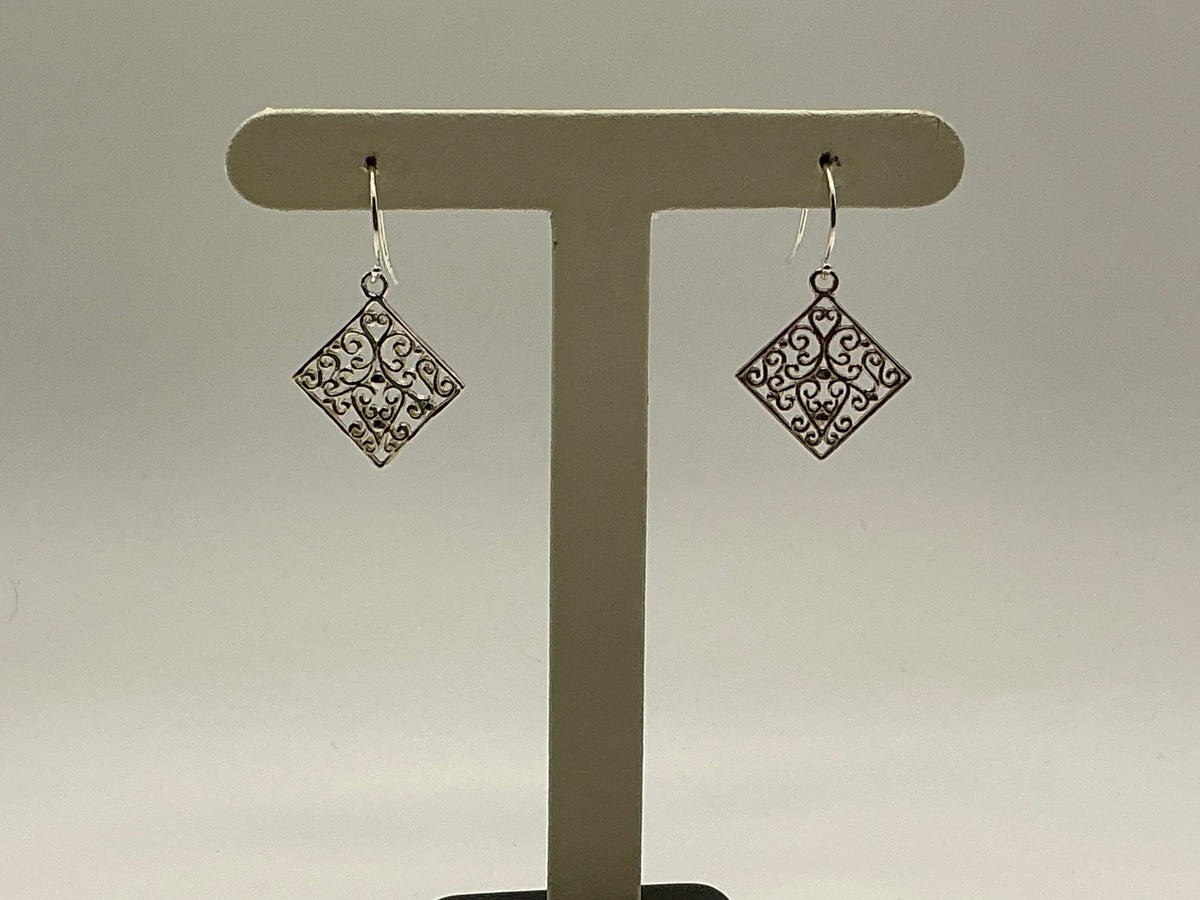 740 DER P925 Southern Gates Sterling Silver Earrings 0