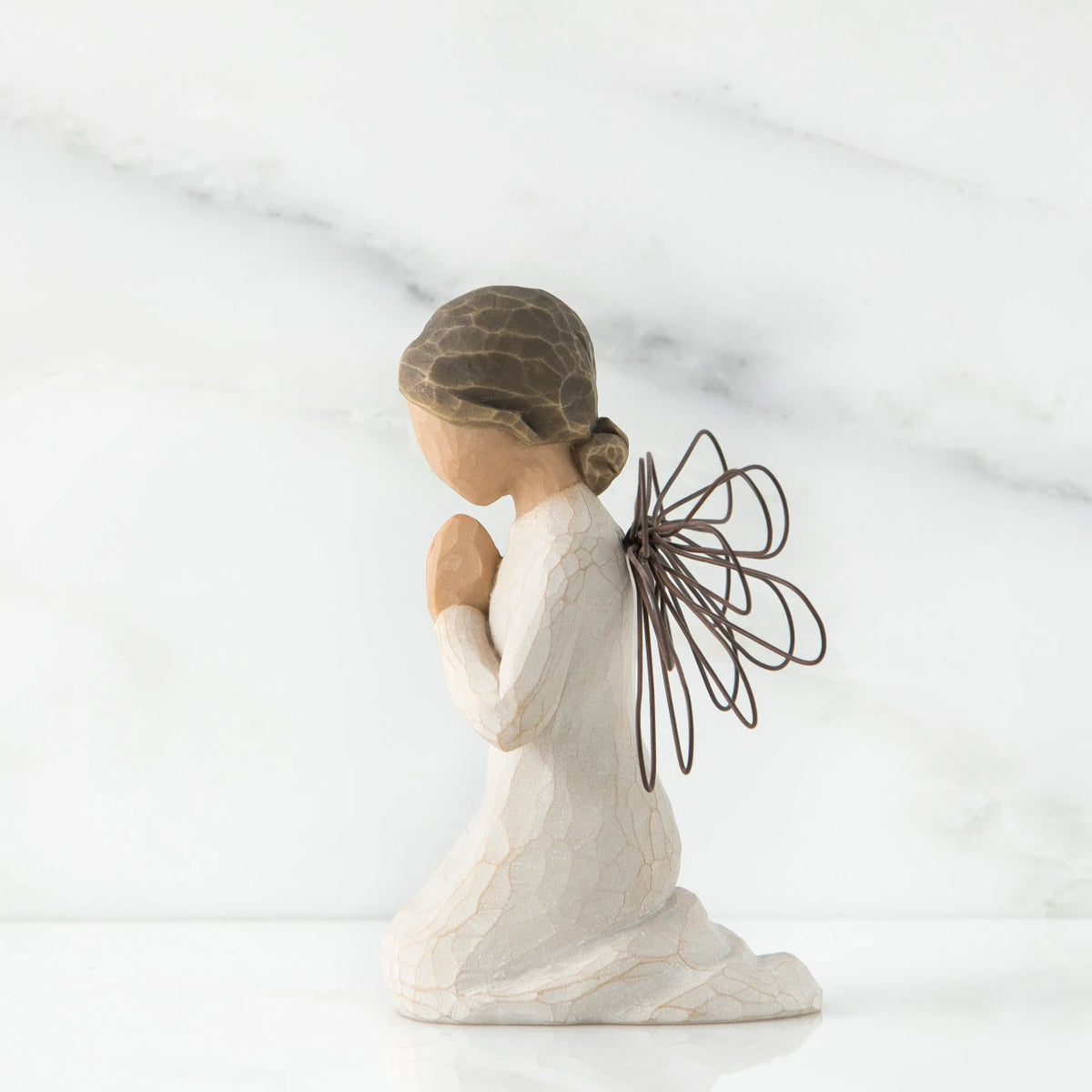 26012 Willow Tree Angel of Prayer sculpted figure by Susan Lordi 0
