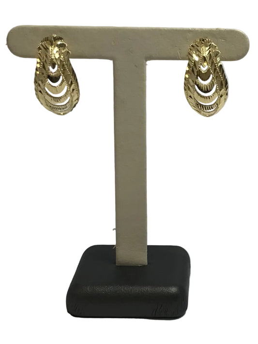 U 46025 14K Yellow Gold J Hook Pattern Earrings