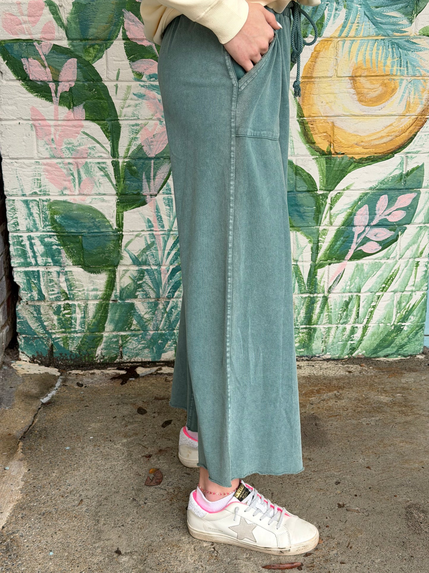 EB40128 Easel Faded Teal Wash Terry Ginny Pant