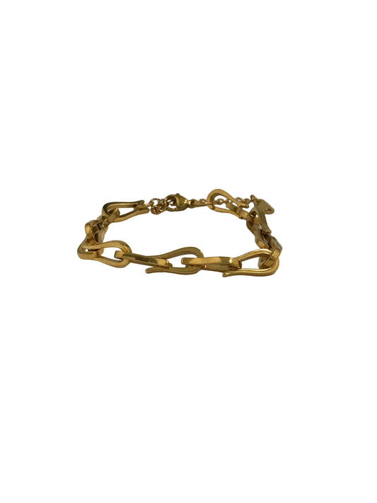 400021 Chansutt Pearls Kendall Gold Bracelet 6-8 Inches Waterproof 18k Plated Stainless Steel Water Resistant Lifetime Warranty