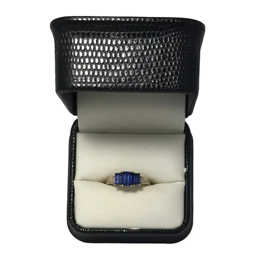 U 40400 10K Yellow Gold 3 Blue Stone Ring
