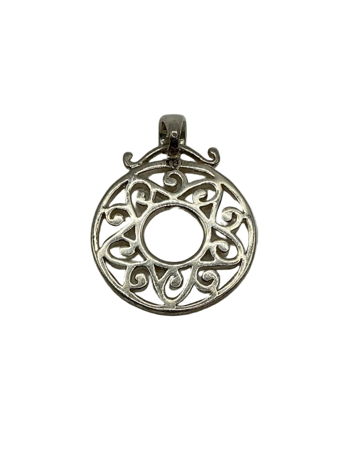 740 DER P389 Southern Gates Sterling Silver Pendant 0