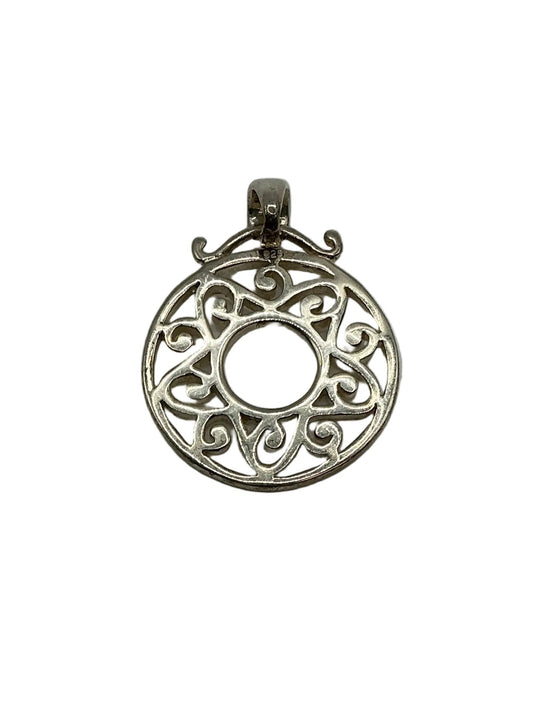 740 DER P389 Southern Gates Sterling Silver Pendant 0