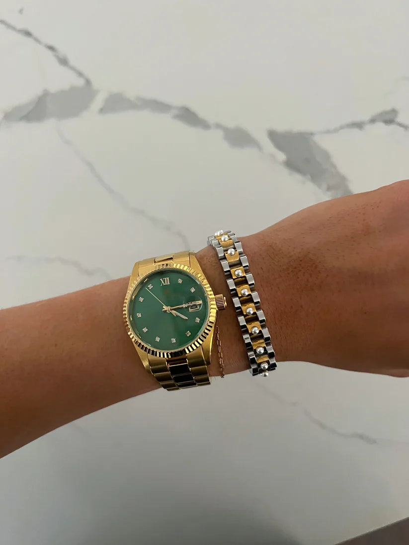 400025 Chansutt Pearls Pearl Two Tone Watch Band Bracelet Water Resistant 18k Plated Stainless Steel 7.1 inches
