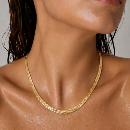 147 Ellie Vail Waterproof Gold-Plated Stainless-Steel Paola Herringbone Chain Necklace