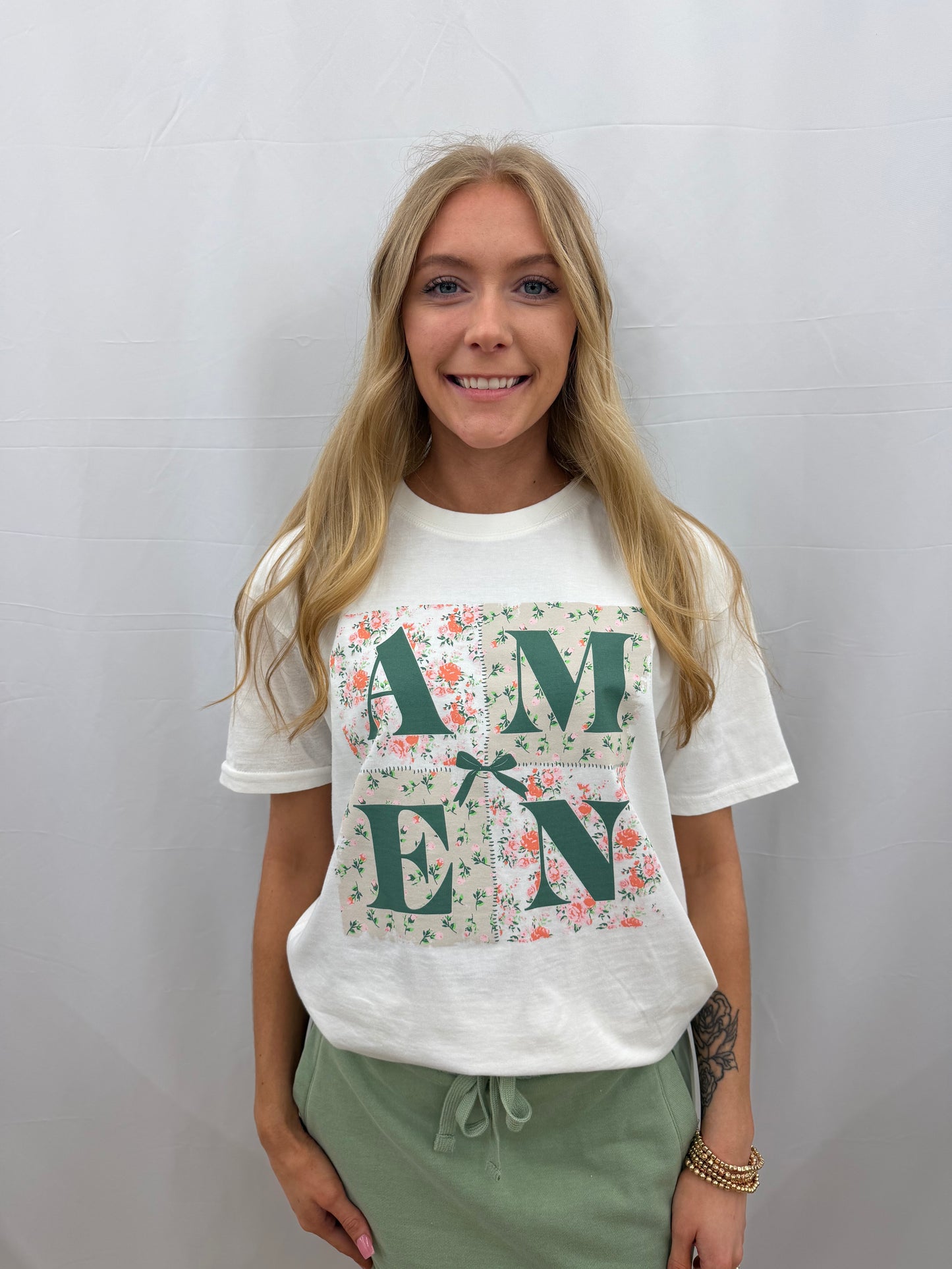 RDG21W00AMQ Royce Amen Quilt Print Ivory Tee