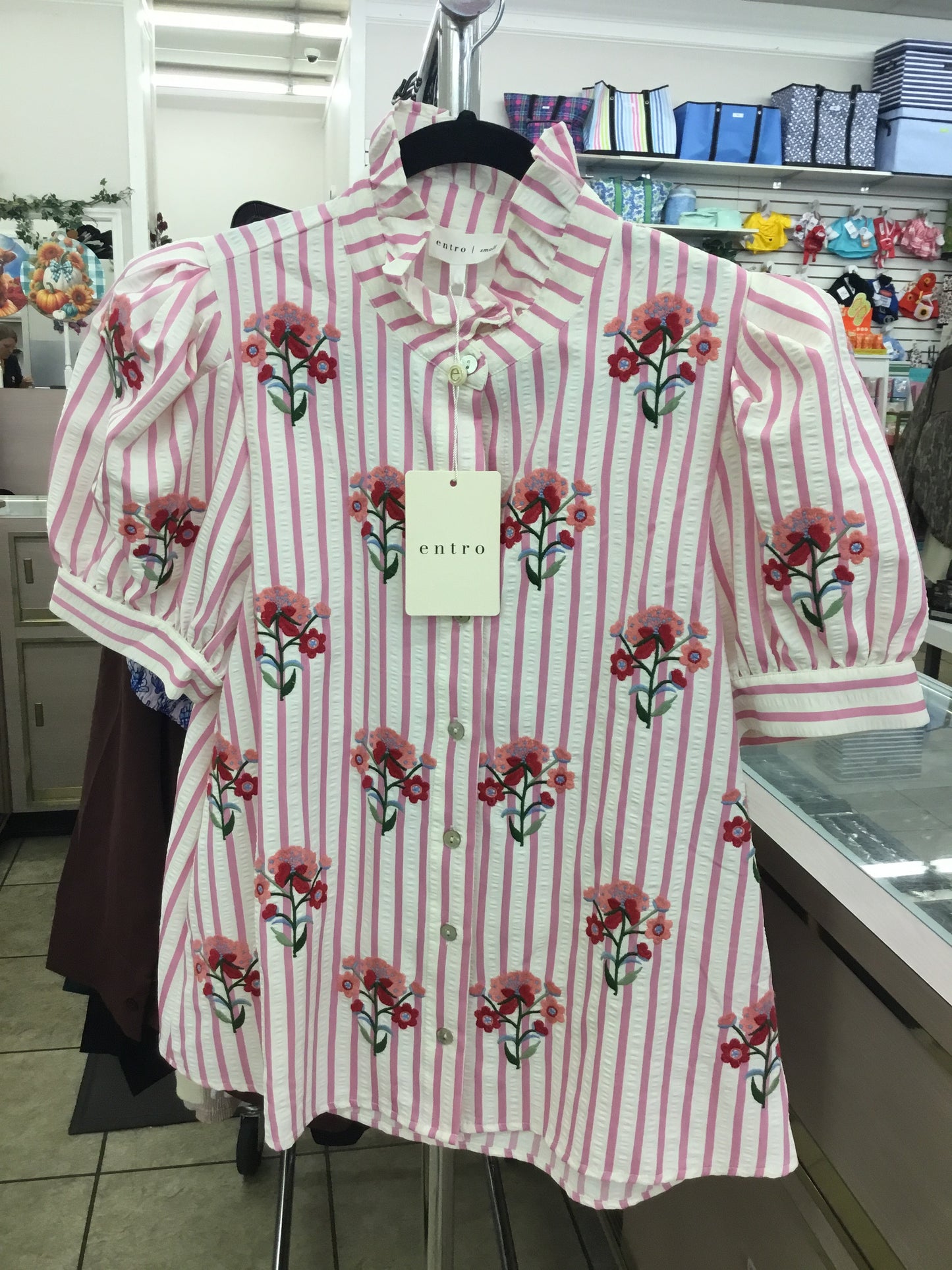 TS29683 Entro Pink Stripe Flower Top 0