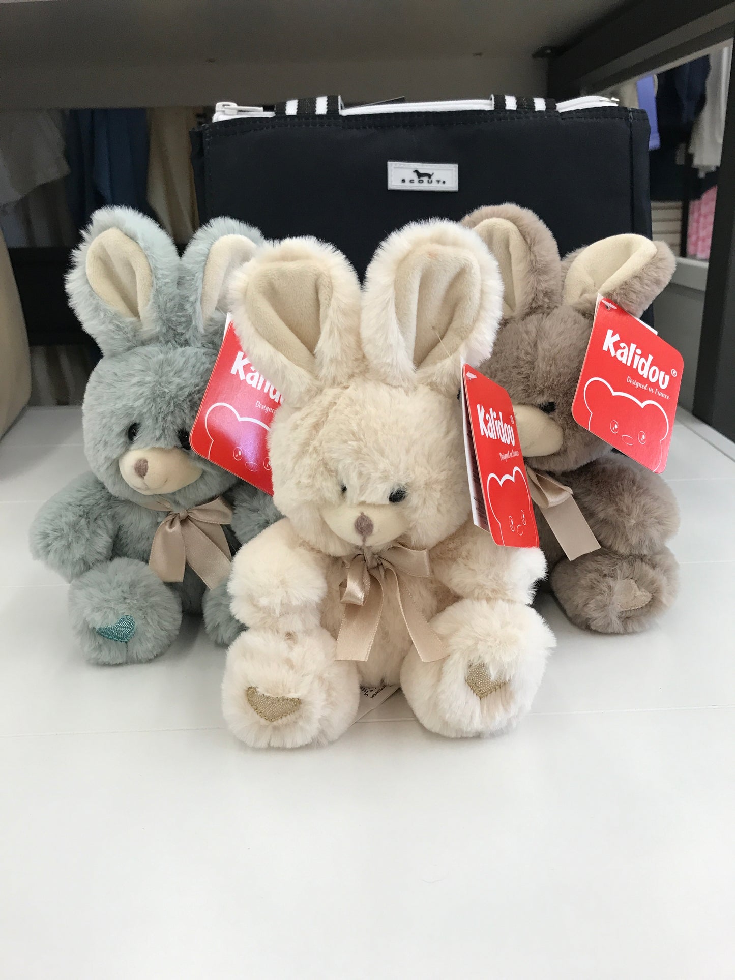 771020 Pastel Rabbit Available Cream, Teal, or Keystone 0