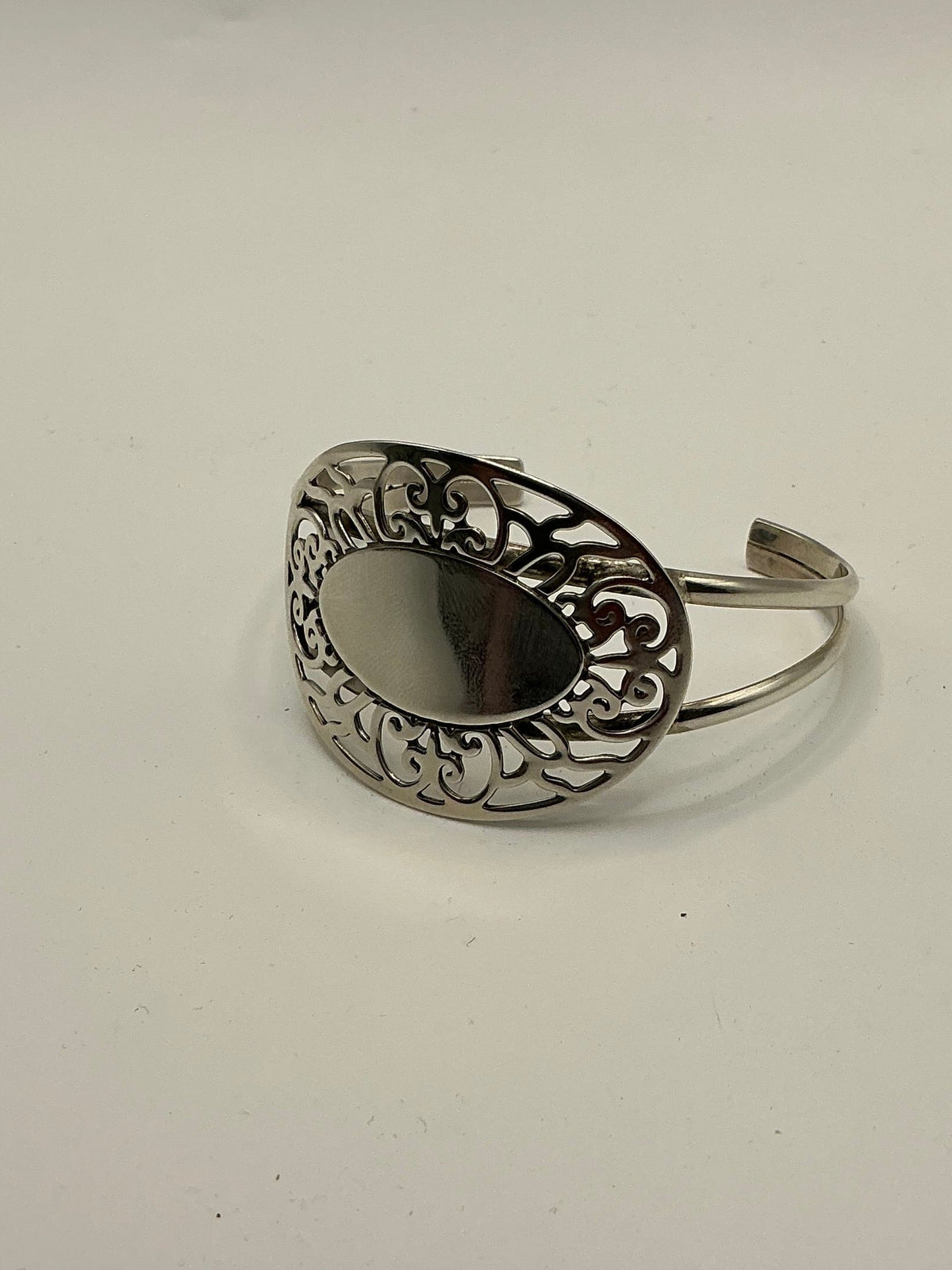 G243-9 G2 Silver Sterling Silver Philip Engraved Split Cuff 0
