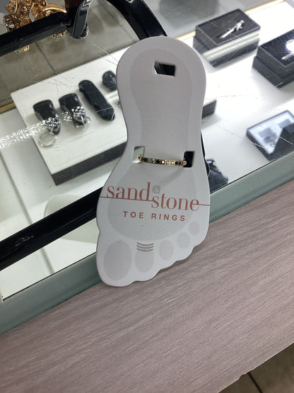 Sand And Stone Toe Rings - Gold Tone 0