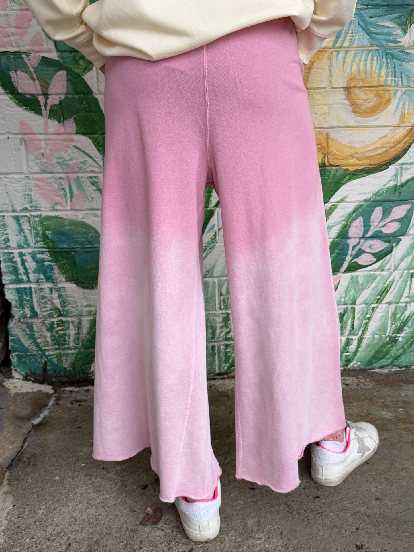Easel Dressed To Chill Ombre Deep Rose Ginny Pant