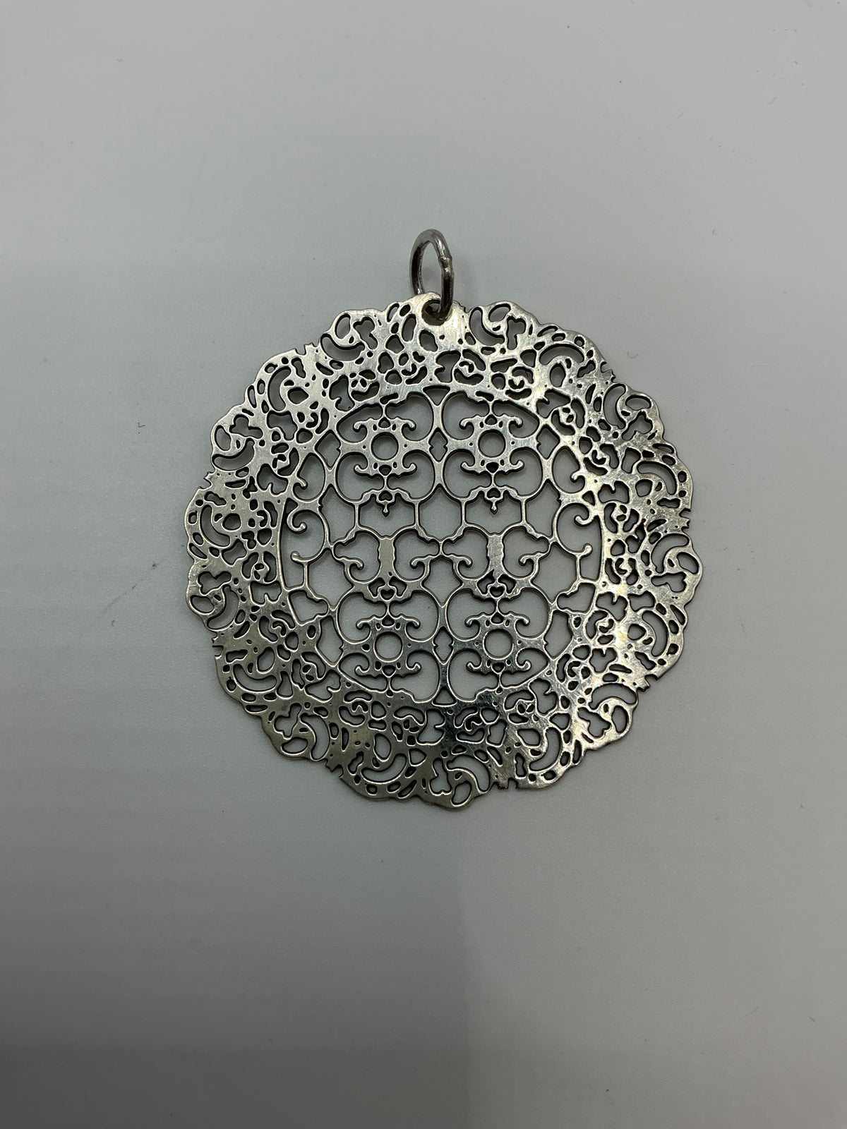 G2 Silver Charleston Gates Pendant 0