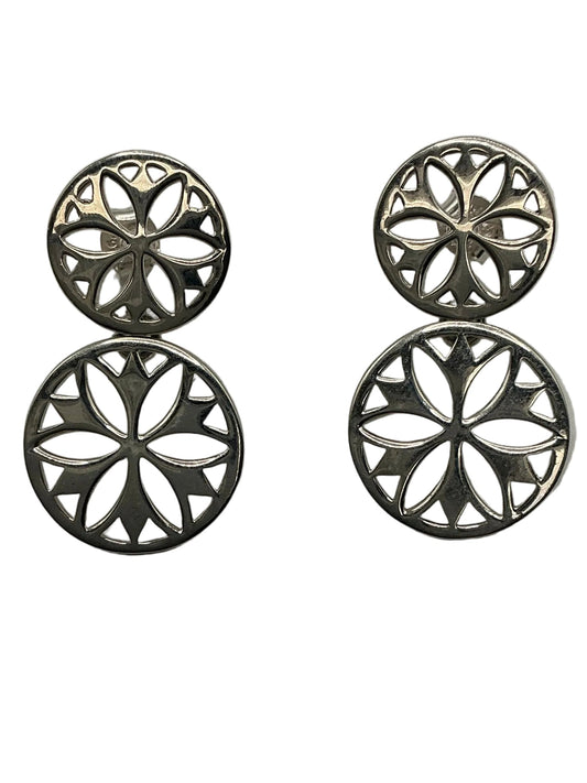 739 DER E249 Southern Gates Sterling Silver Snowflake Scroll Double Snowflake Scroll Post Earrings 0