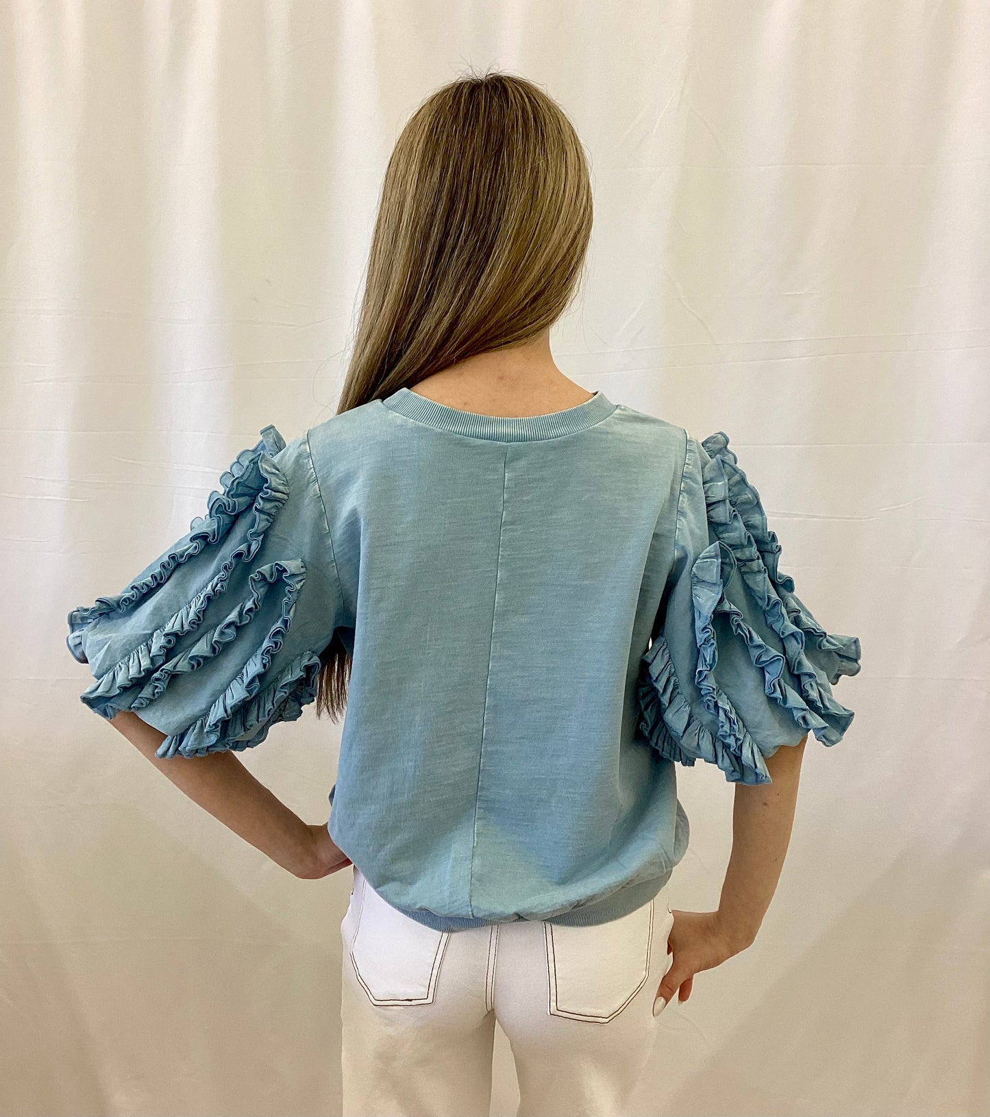 ET28355 Easel Bubble Ruffle Sleeve Top Dusty Blue