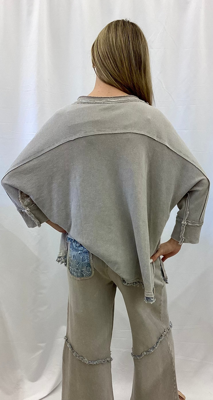 ET71824 Easel Light Ash 3/4 Sleeve Star Patch Top