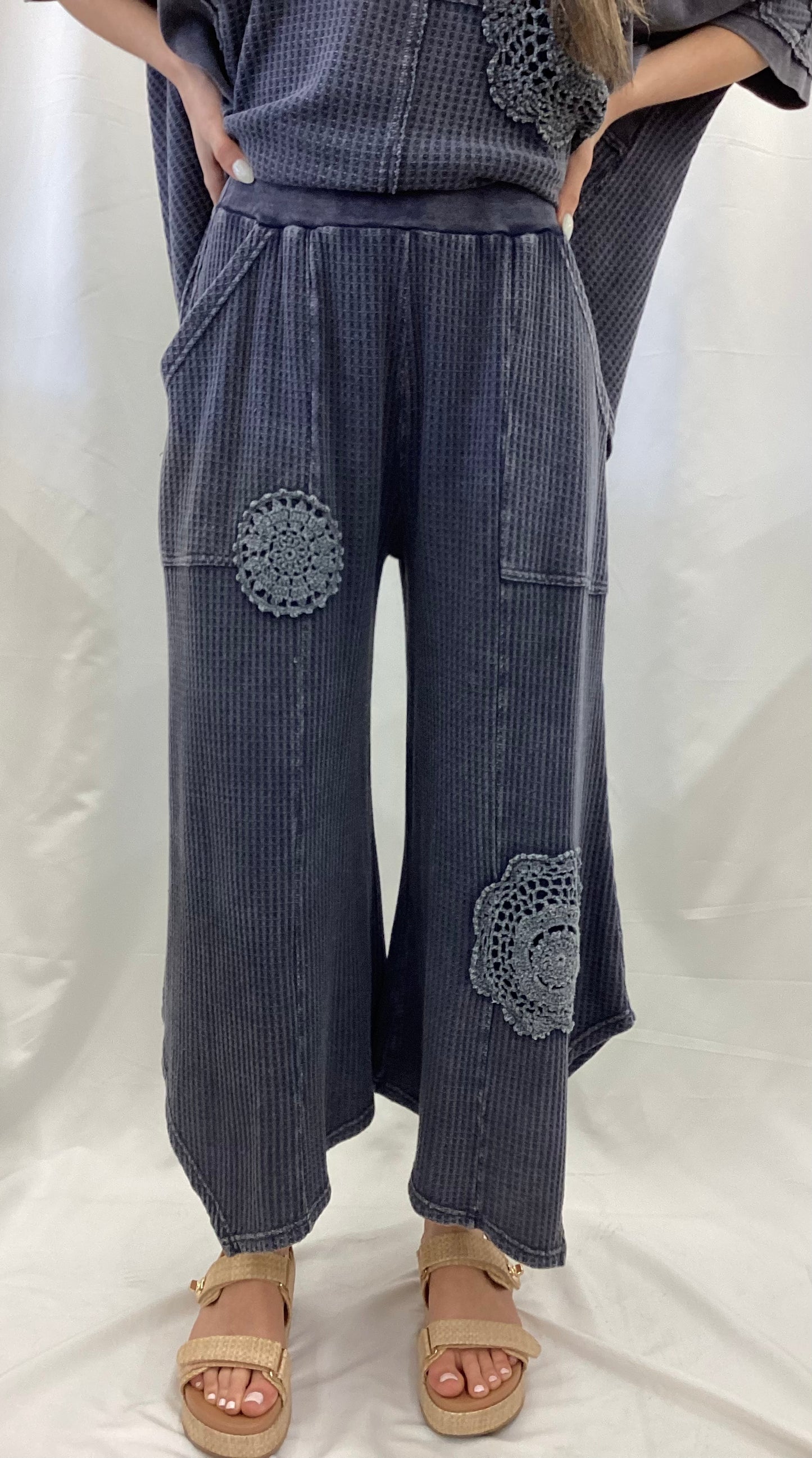 EB57003 Easel Midnight Blue Crochet Patch Ginny Pant