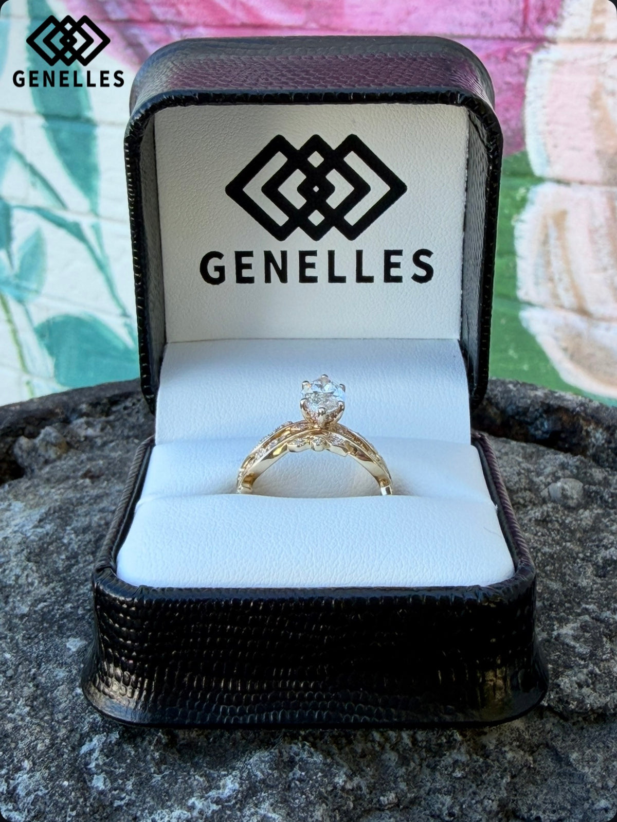 B-R-2848 14K Yellow Gold 1.51CT Lab Grown Marquise with .23CTW Vine Band Set 0