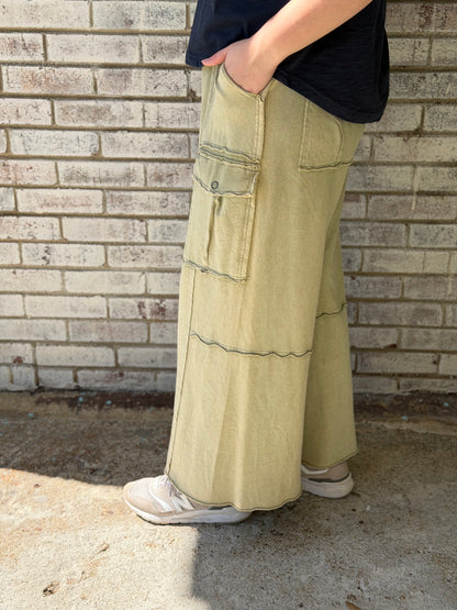 EB40795 Easel Faded Olive Wide Leg Ginny Pant