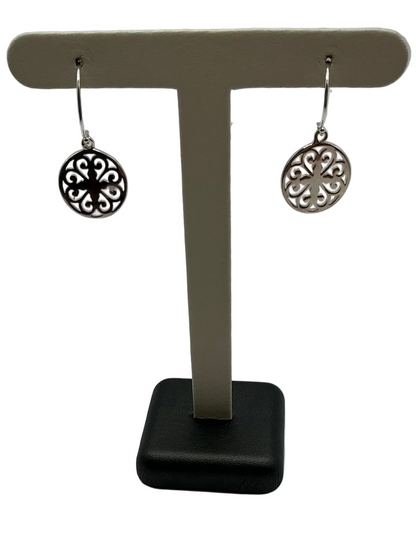 740 DER E171 Southern Gates Sterling Silver Heart Scroll Earrings 0