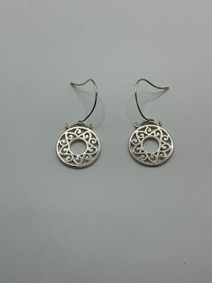 740 DER P389 Southern Gates Sterling Silver Earrings 0