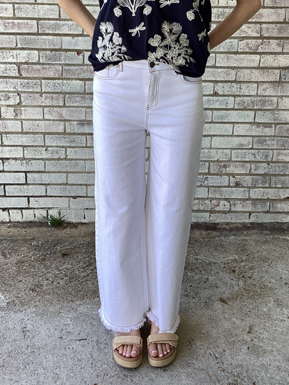 EB57006 Easel White Fray Bottom Denim Pant