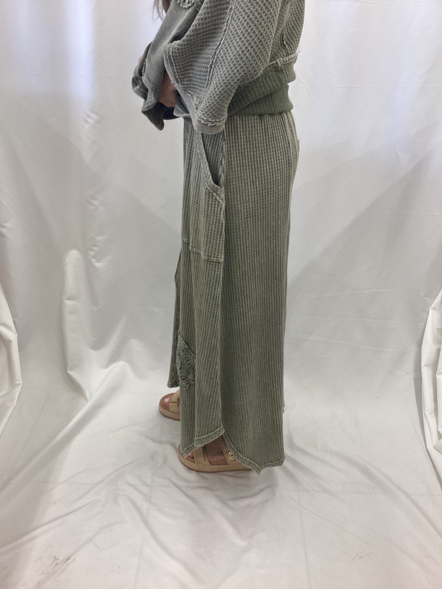 EB57003 Faded Olive Crochet Patch Pant