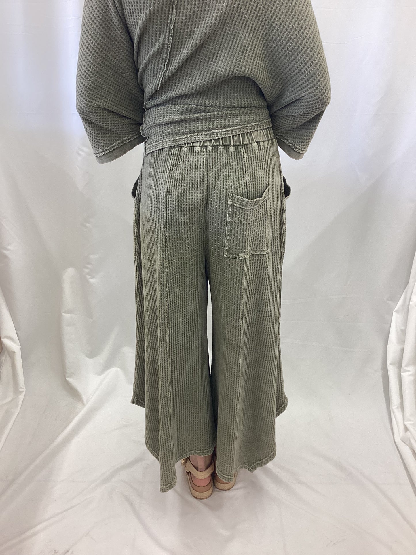 EB57003 Faded Olive Crochet Patch Pant